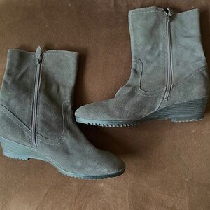 Sporto ladies boots  _size 11M